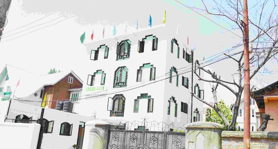Hotel Green City, Srinagar 1